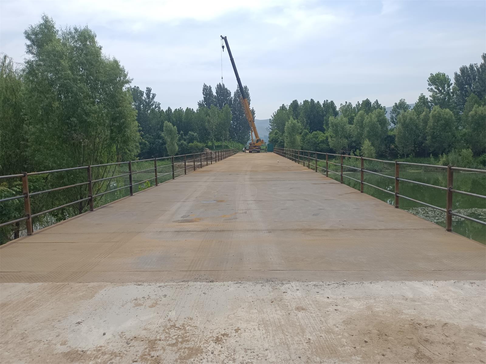 湖南浩潤路橋機(jī)械有限公司,郴州公路鋼橋設(shè)計制造加工,郴州鋼管樁橋梁設(shè)計制造加工